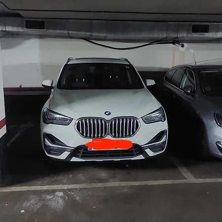 Nahima Parking Free San Sebastian