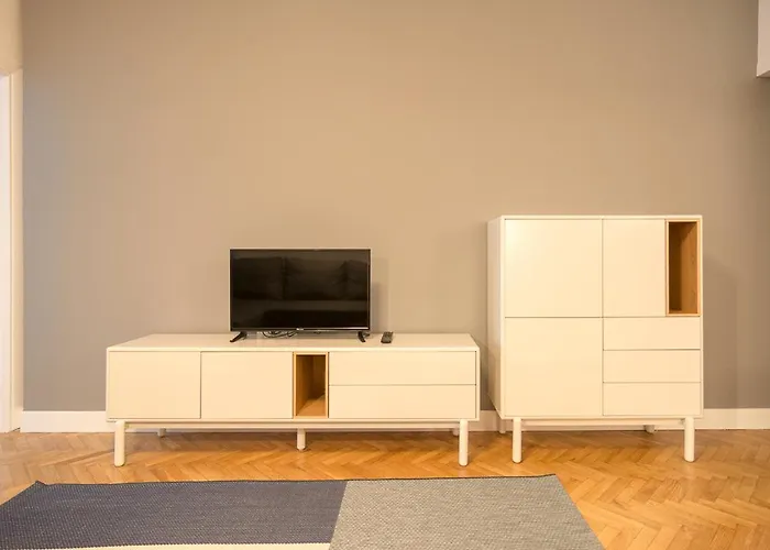 Nahima Parking Free Apartment San Sebastian