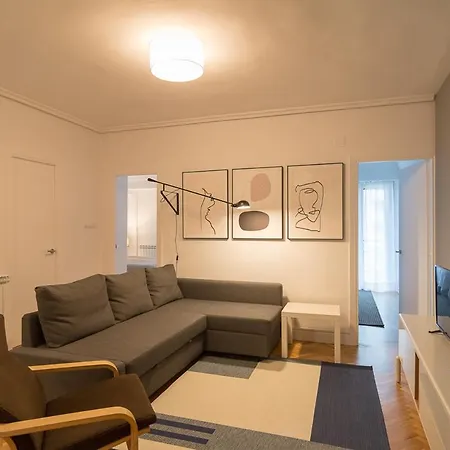 Nahima Parking Free * San Sebastián