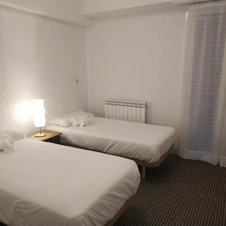 Nahima Parking Free San Sebastián