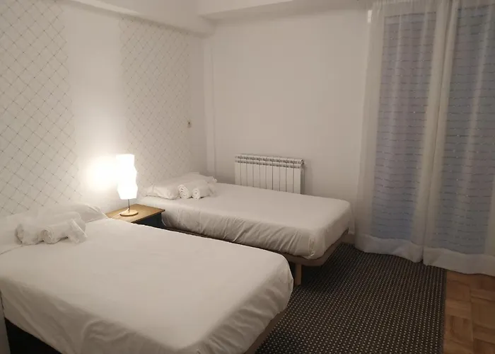 Nahima Parking Free Σαν Σεμπαστιάν