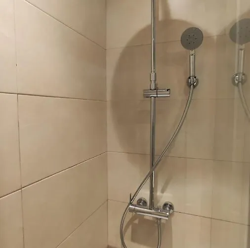 Nahima Parking Free *